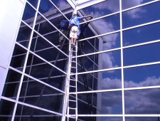1s-commercial-window-cleaning
